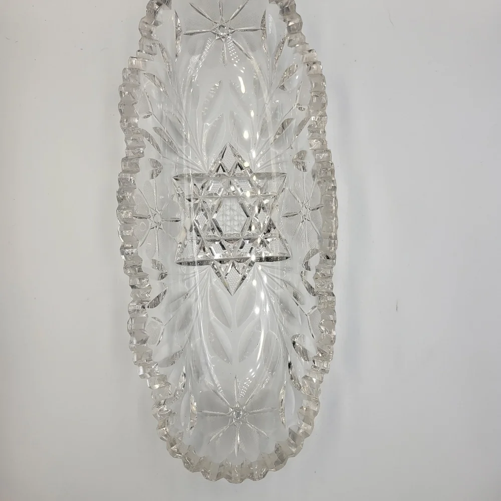 Vintage cut clear
